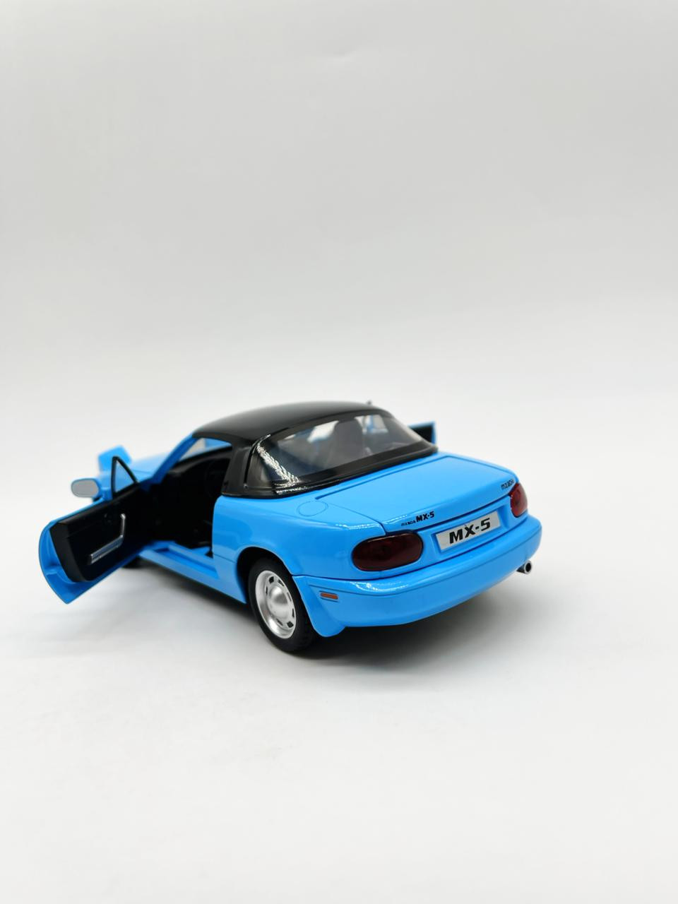トイガン Miia ᐈ Игрушечная машинка Mazda Miata MX-5, синяя, металл