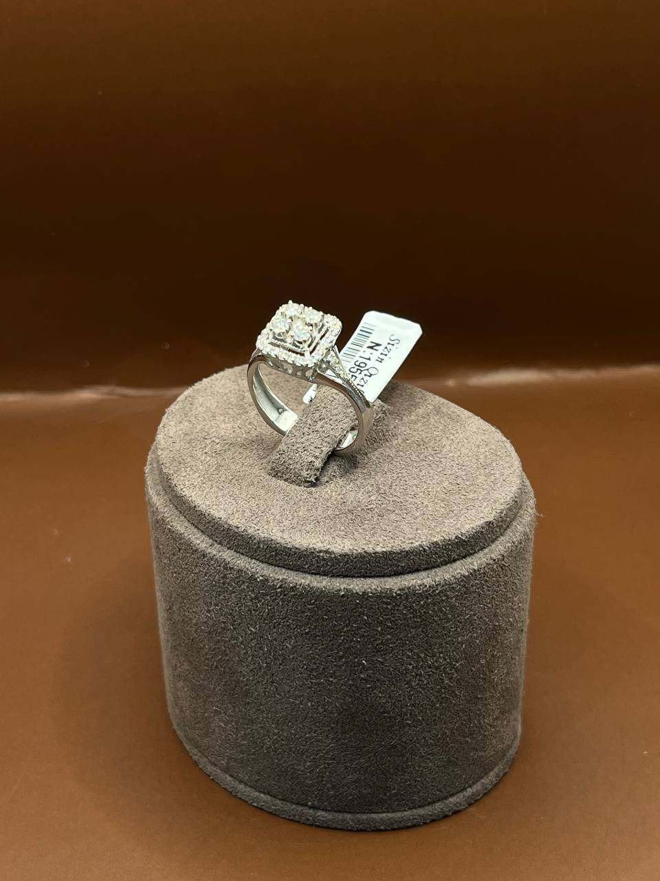 Анна Голд Золотаренко және Құл бейне