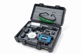 Lazerli nivelir Makita YBNQQ21 16 xətt 4D yaşıl şüa 130 sm dayaqlı