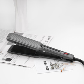 Saç üçün düzlııdirici Rom Pro 540