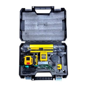 Lazer səviyyə DeWalt 4D-360 ekranlı və sensor idarəetmə, dəmir qoruyucu, 6000 mAh batareyalı, 130 sm dayaqlı