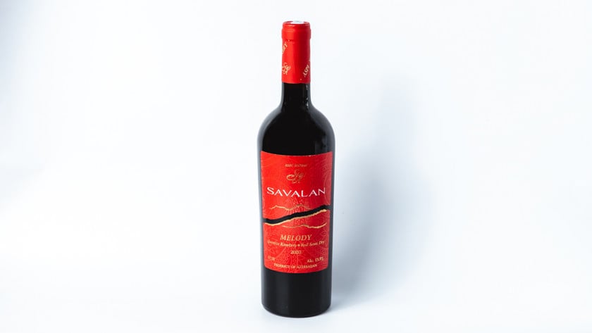Savalan Melody red semi dry reserva 0,7 - 4760090800497