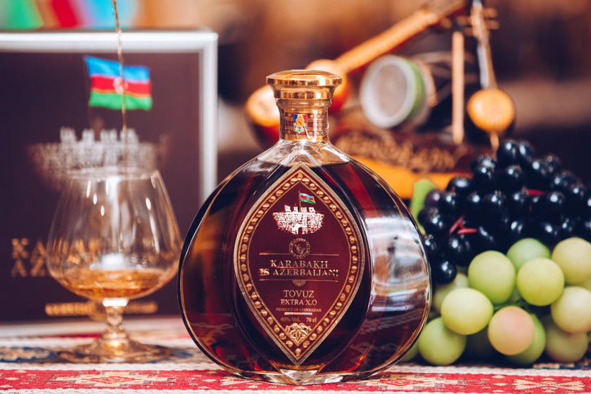 Konyak Tovuz Extra EXO Qarabağ Azərbaycandır 700 ml