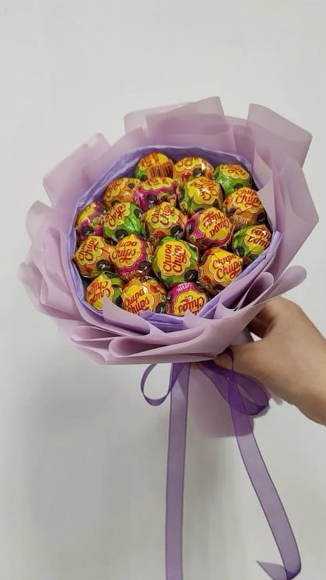 Hədiyyə buketi Chupa chups, 300 q