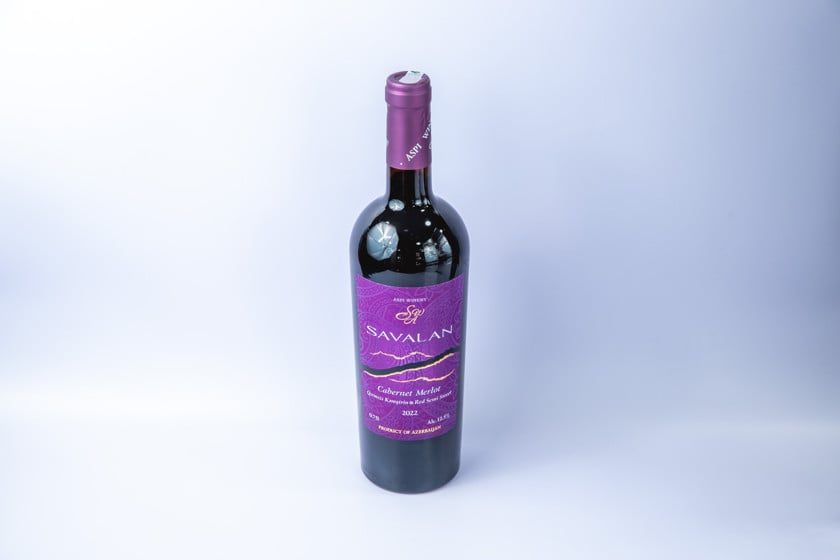 Savalan Cabernet Merlot red semi sweet 0,7 l - 4760090800022