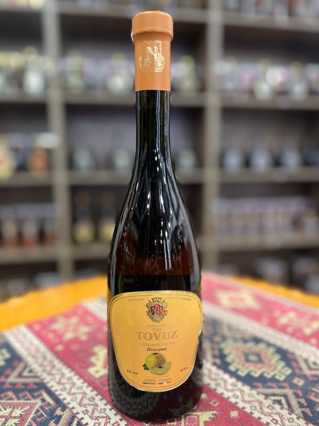 Ağ şərab Tovuz heyva, kəm şirin, 750 ml