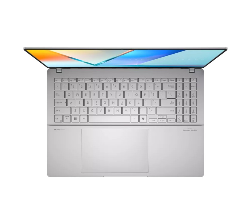 Svingerlar onlayn porno tomosha qilishadi