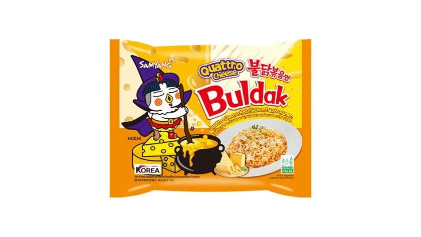 Əriştə Samyang Buldak 4 pendir sousunda, acılı toyuq dadı ilə, 145 q