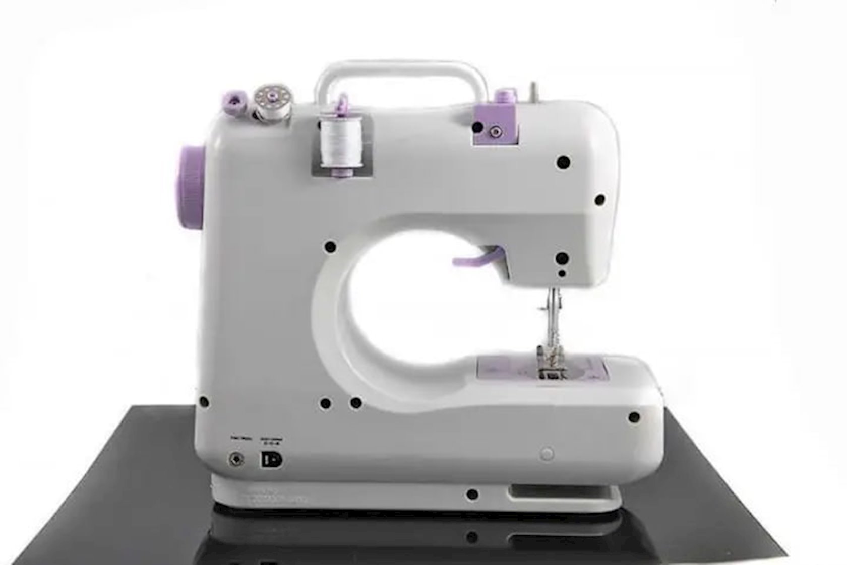  машина с оверлоком Digital Sewing Machine FHSM-505A Pro .
