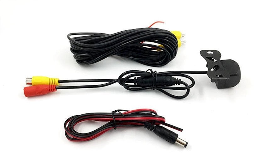 Ular ziyofatda bir talabani sikishadi